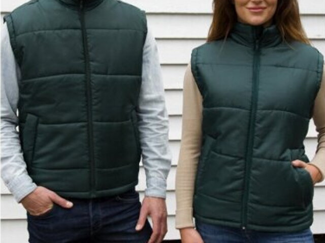 Heerlijk warme bodywarmer, te bedrukken met uw logo!