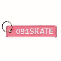 Sleutelhanger met geborduurd label 6 x 1,5 cm