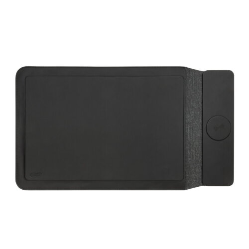 Swiss Peak 14-15,6 inch laptopsleeve met 15W magn. opladen