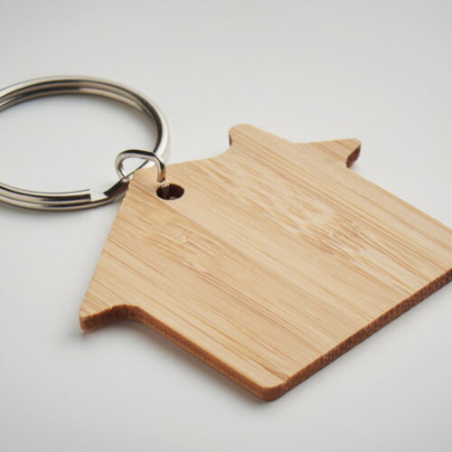 HOUSEBOO Huisvorm bamboe sleutelhanger hout